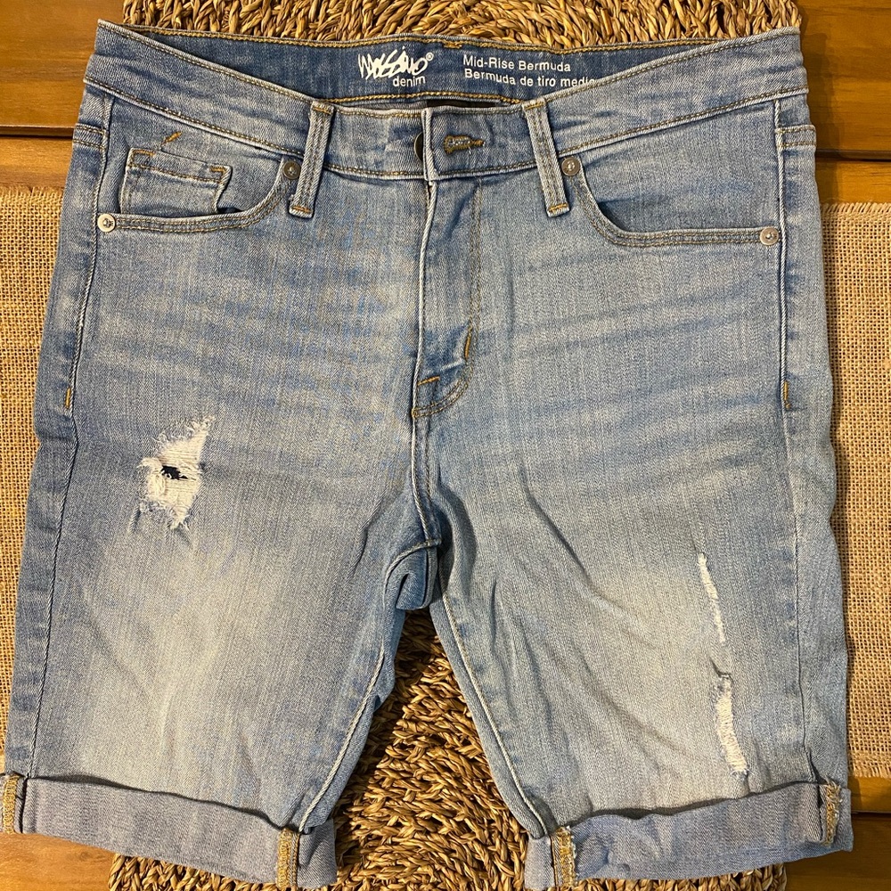 Mossimo Denim Mid-Rise Bermuda Shorts Size 6